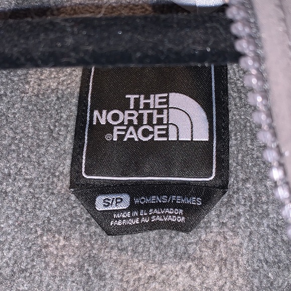 NORTH FACE JACKET - Picture 11 of 11